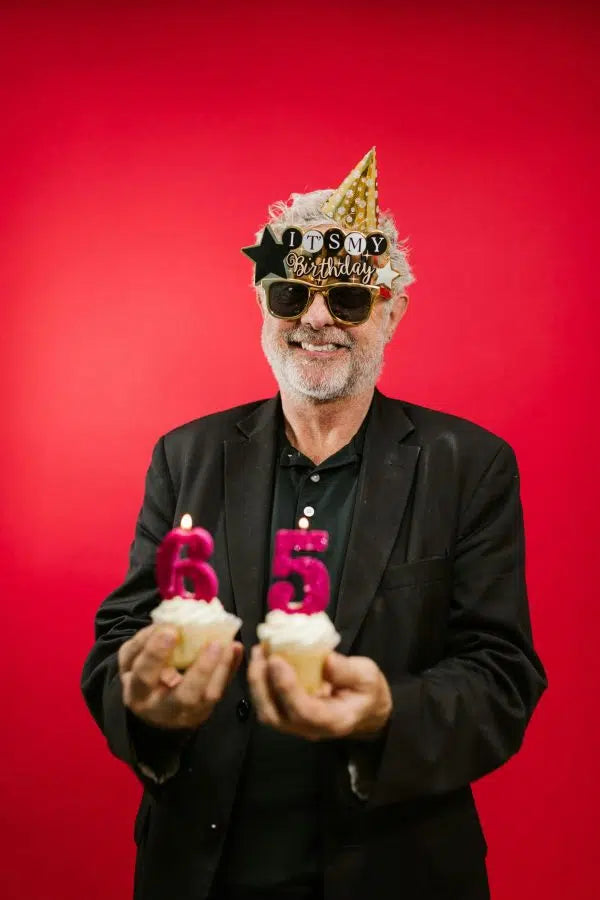Frases de Cumpleaños para Hombre 🎉