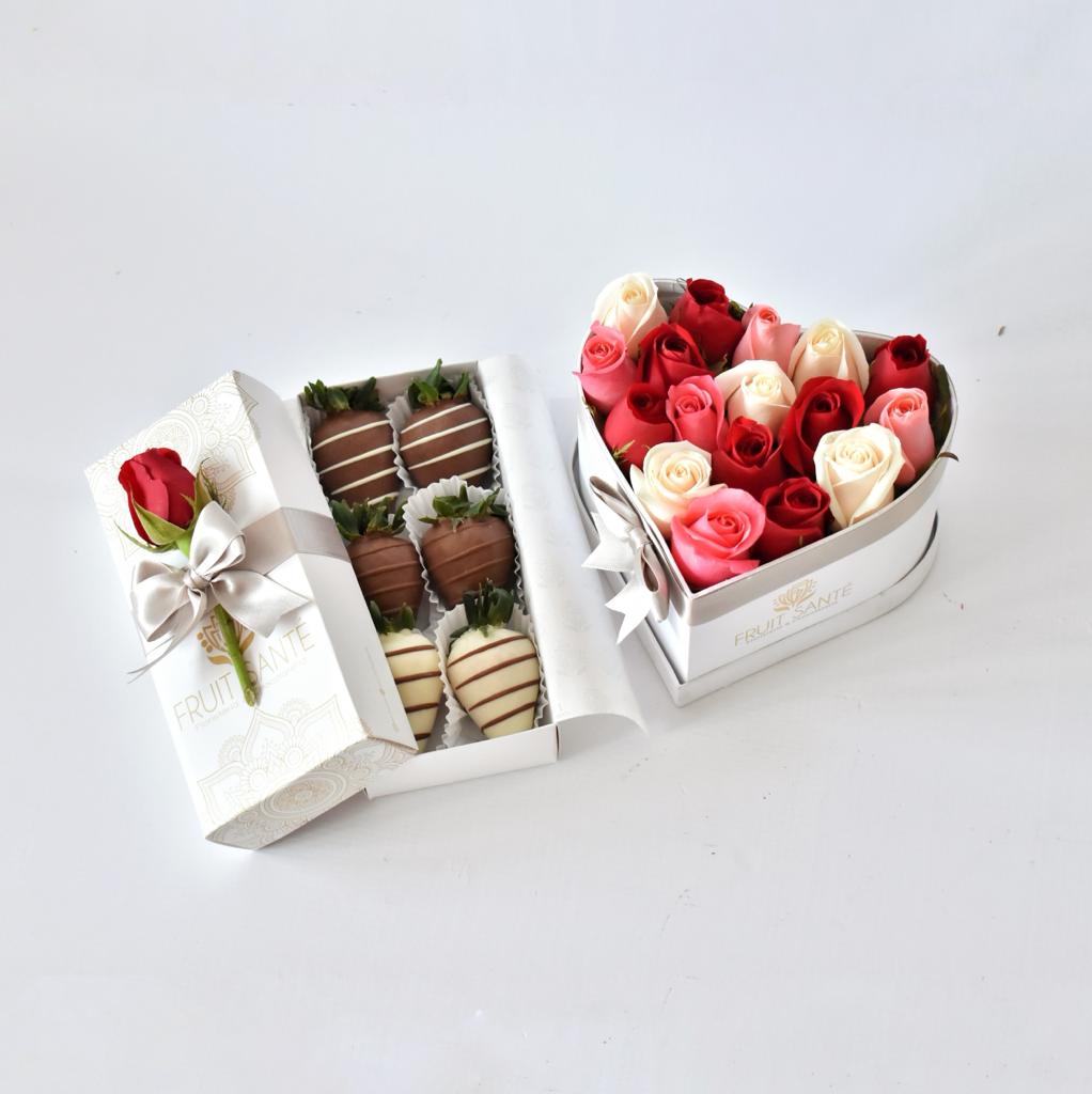 💘Corazon de rosas + Caja de 6 Fresas premium con chocolate 🌹🍓(Tonos blancos, rosados y rojos)