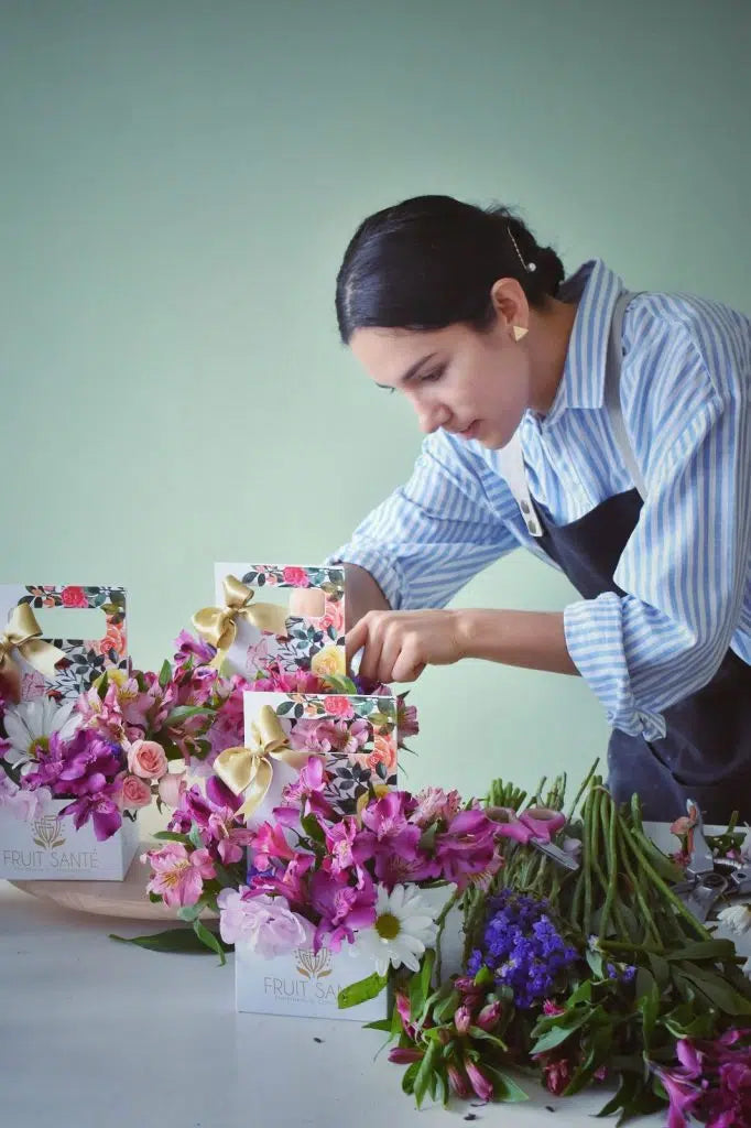 Caja de Flores Premium «Jardín Encantado»