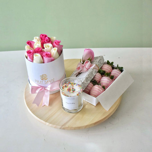 arreglo de rosas y fresas con chocolate en bogota