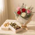 Duo Florencia: Romance — Bouquet de Rosas & Fresas con Chocolate