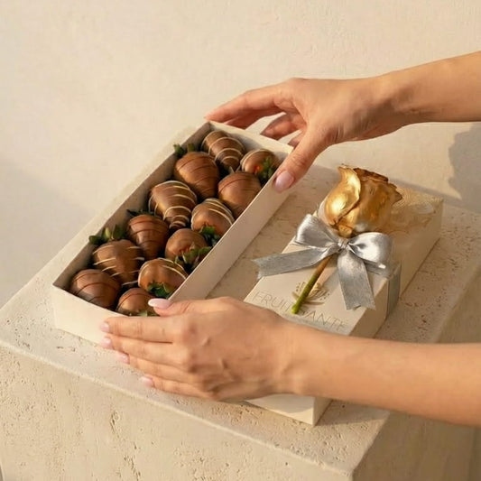 caja de fresas con chocolate en bogota