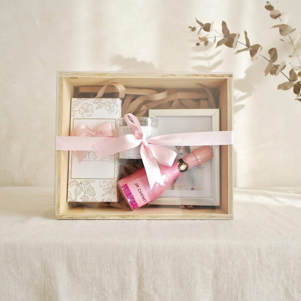Regalo personalizado con foto, champaña JP Chenet y vela aromática en Bogotá