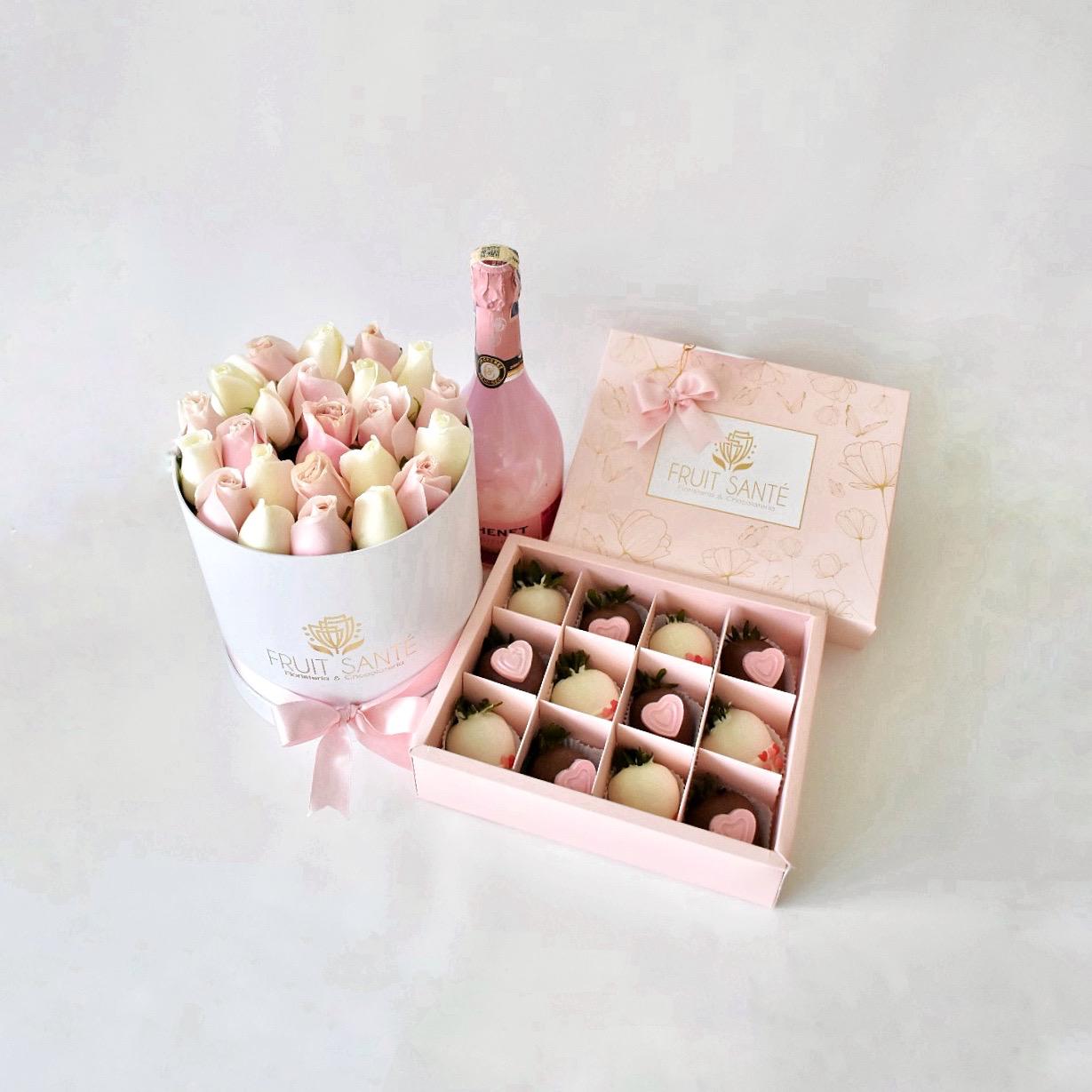 💖Caja Cilindrica con rosas blancas y rosadas + caja de 12 fresas premium en caja Luxury + Champagna JP Chenet 700ml🍓🌹🍾