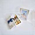 Regalo con Foto: 8 Fresas con Chocolate y Portarretrato Personalizado