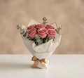 Bouquet de Rosas Rosadas con Eucalipto – Entrega Hoy en Bogotá