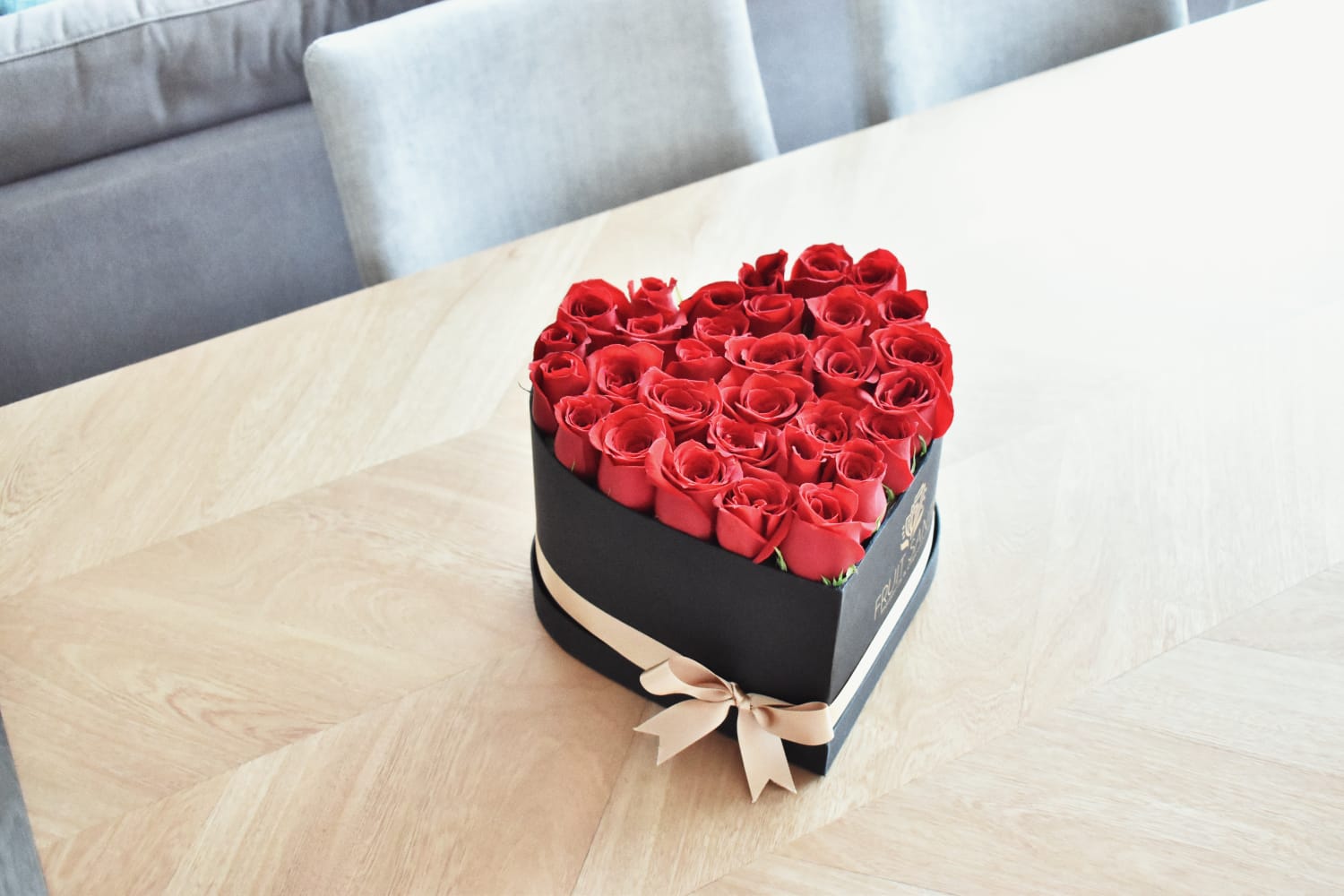 🍓🌹Caja Corazón de 30 Rosas - Fruit Santé