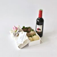 Caja de 6 Fresas premium con chocolate + Vino