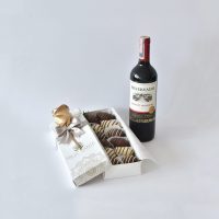 Caja de 12 Fresas Premium con Chocolate +Rosa Dorada y Vino Cabernet Sauvignon 750ml