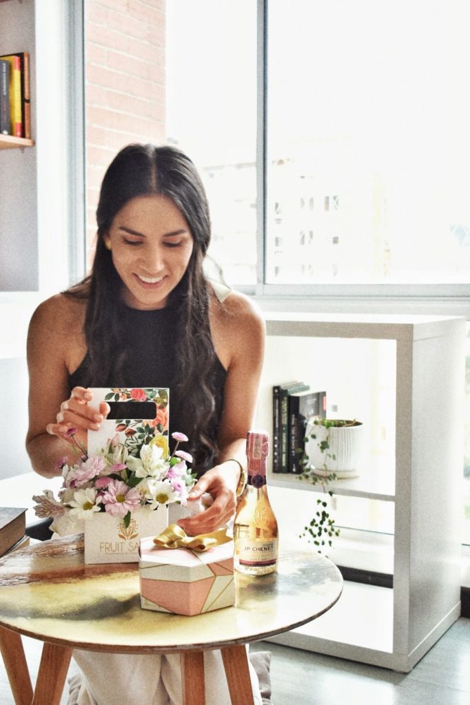 Jardin Floral, Fresas premium y Champagna JP Chenet de Fruit Santé" Sorprende con Elegancia"